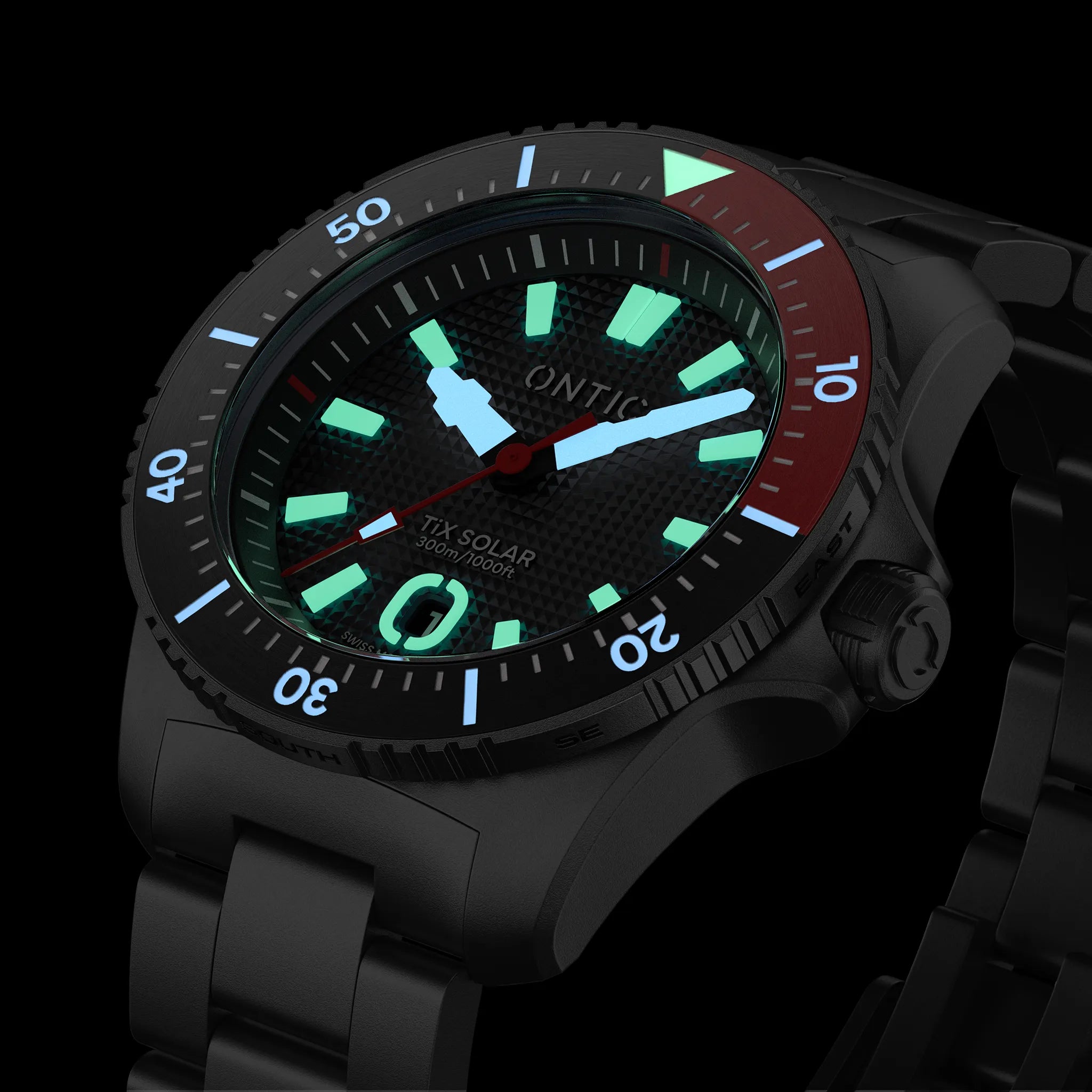 UTILITY 40  |  DIVE COLLECTION  |  GRAPHITE